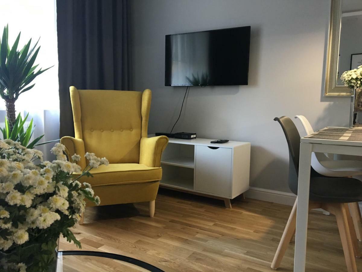 Family & Business Elegant Apartments Ul Astronautow Centrum Downtown - 3 Bedroom, Parking Кельце Екстер'єр фото